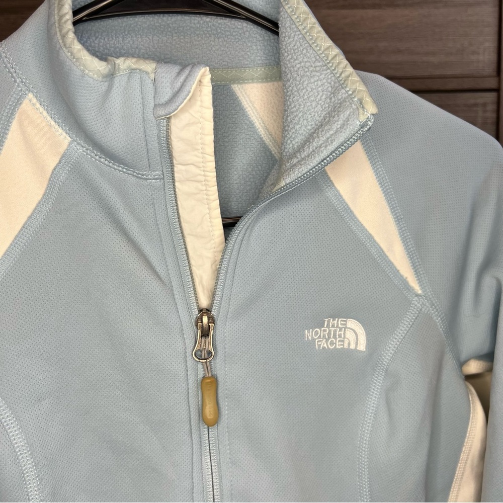 The North Face Fleece Jacket - Picture 3 of 5
